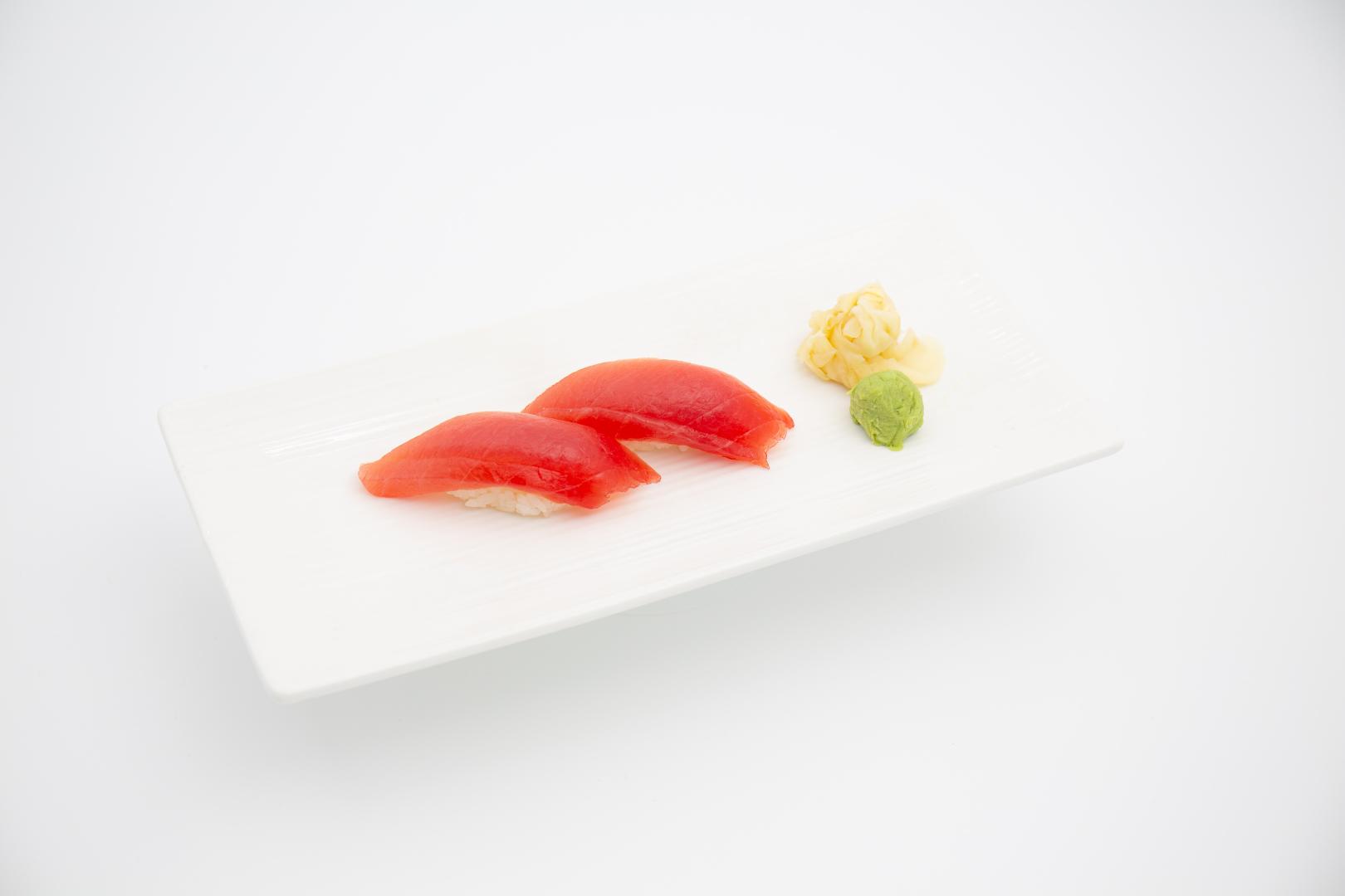tuna nigiri
